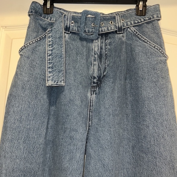 NWOT BDG by Urban Outfitters Paperbag Denim Jeans - Picture 2 of 6